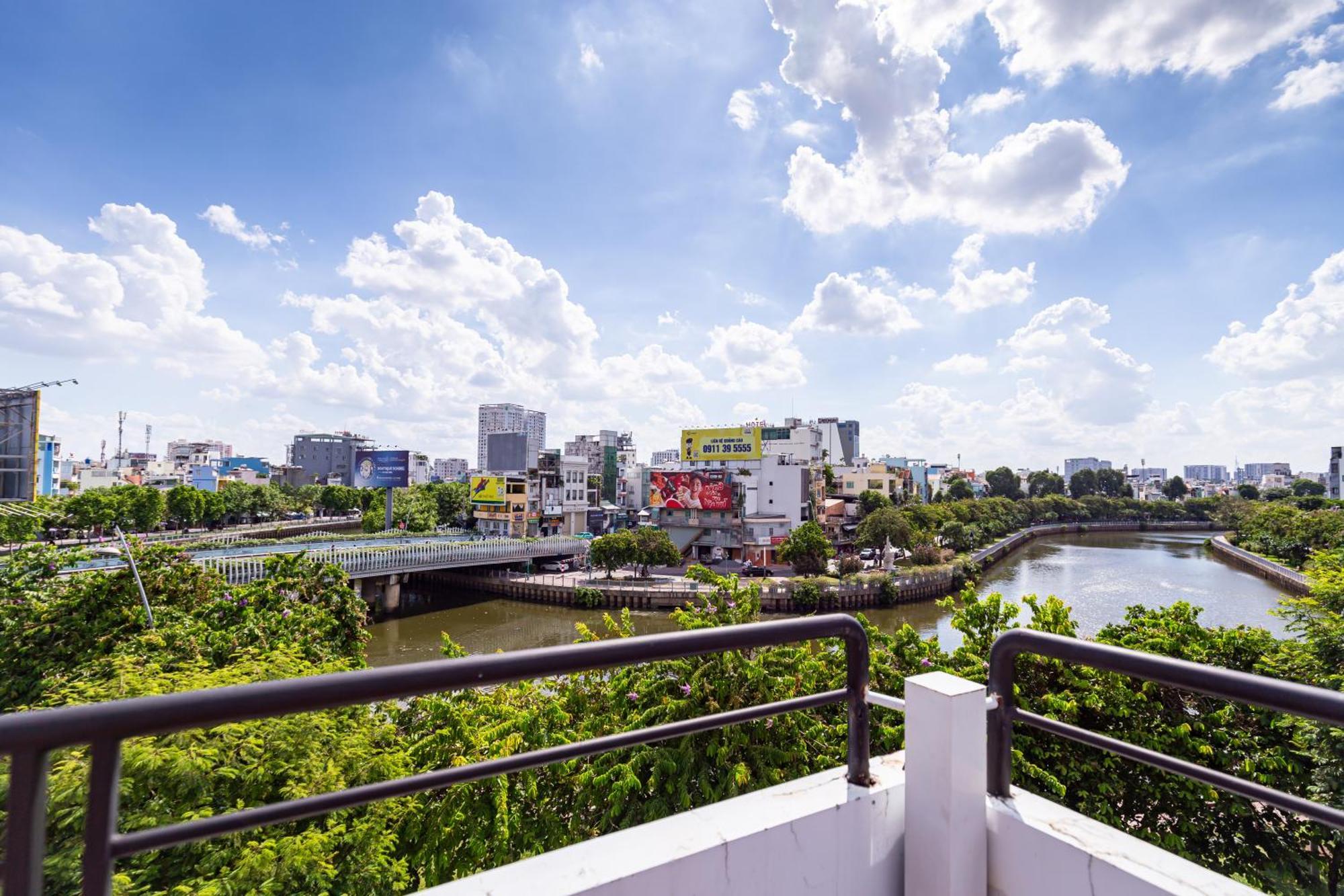 Cozy Riverview Of Livinginn Πόλη Χο Τσι Μινχ Εξωτερικό φωτογραφία